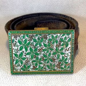 Vintage Belt Buckle Compact